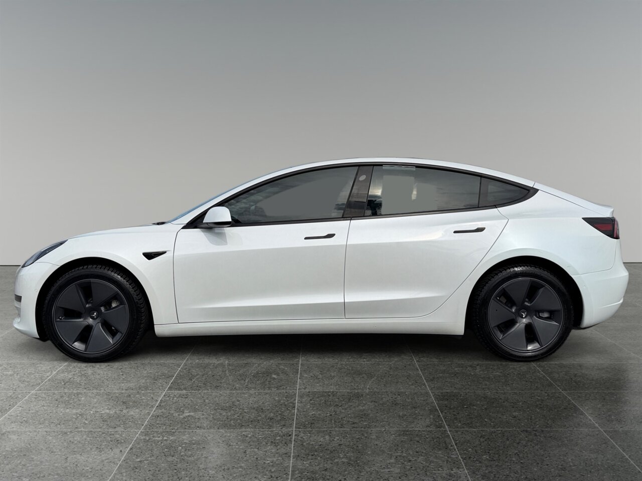 tesla model 3 2022 5YJ3E1EBXNF247212 image tesla model 3 2022 5YJ3E1EBXNF247212 image